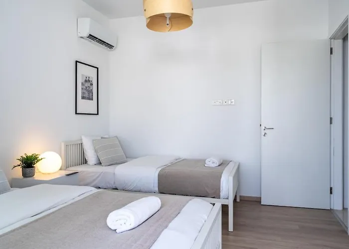 Valleria - 2 Bedroom W Pool In Apartament Larnaca