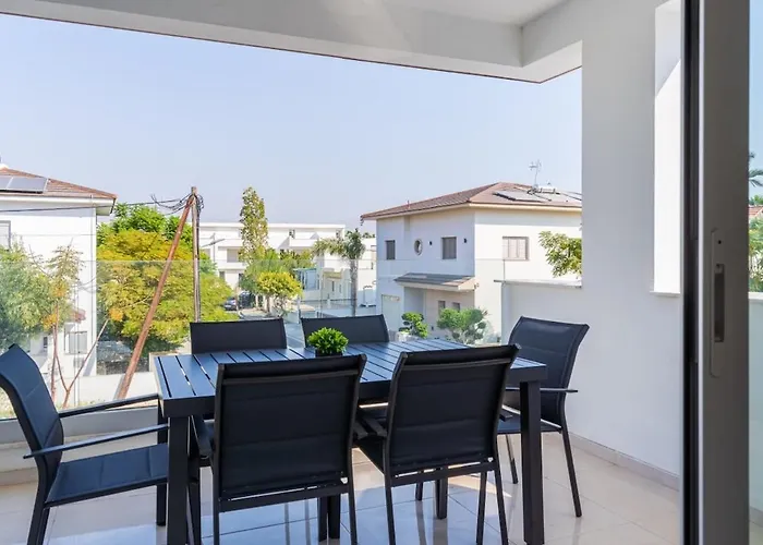 Apartament Valleria - 2 Bedroom W Pool In Larnaca