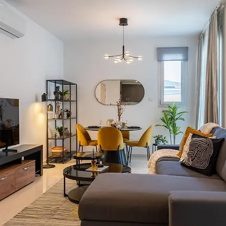 Valleria - 2 Bedroom W Pool In * Ларнака