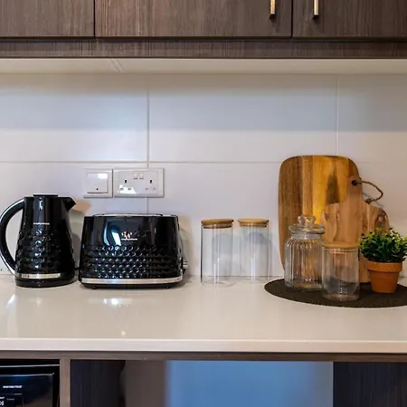 Valleria - 2 Bedroom W Pool In Larnaka